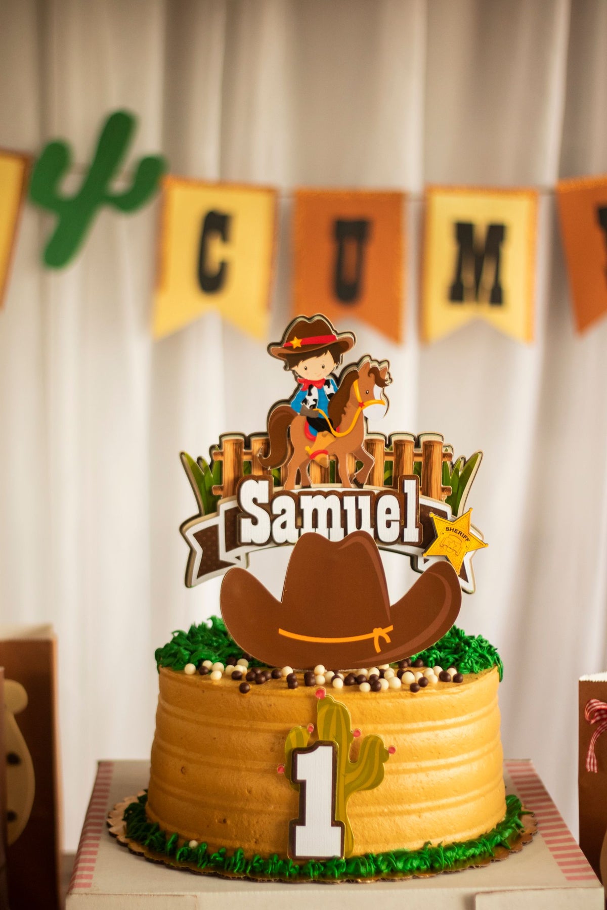 Custom Name Cake Topper – photo 2