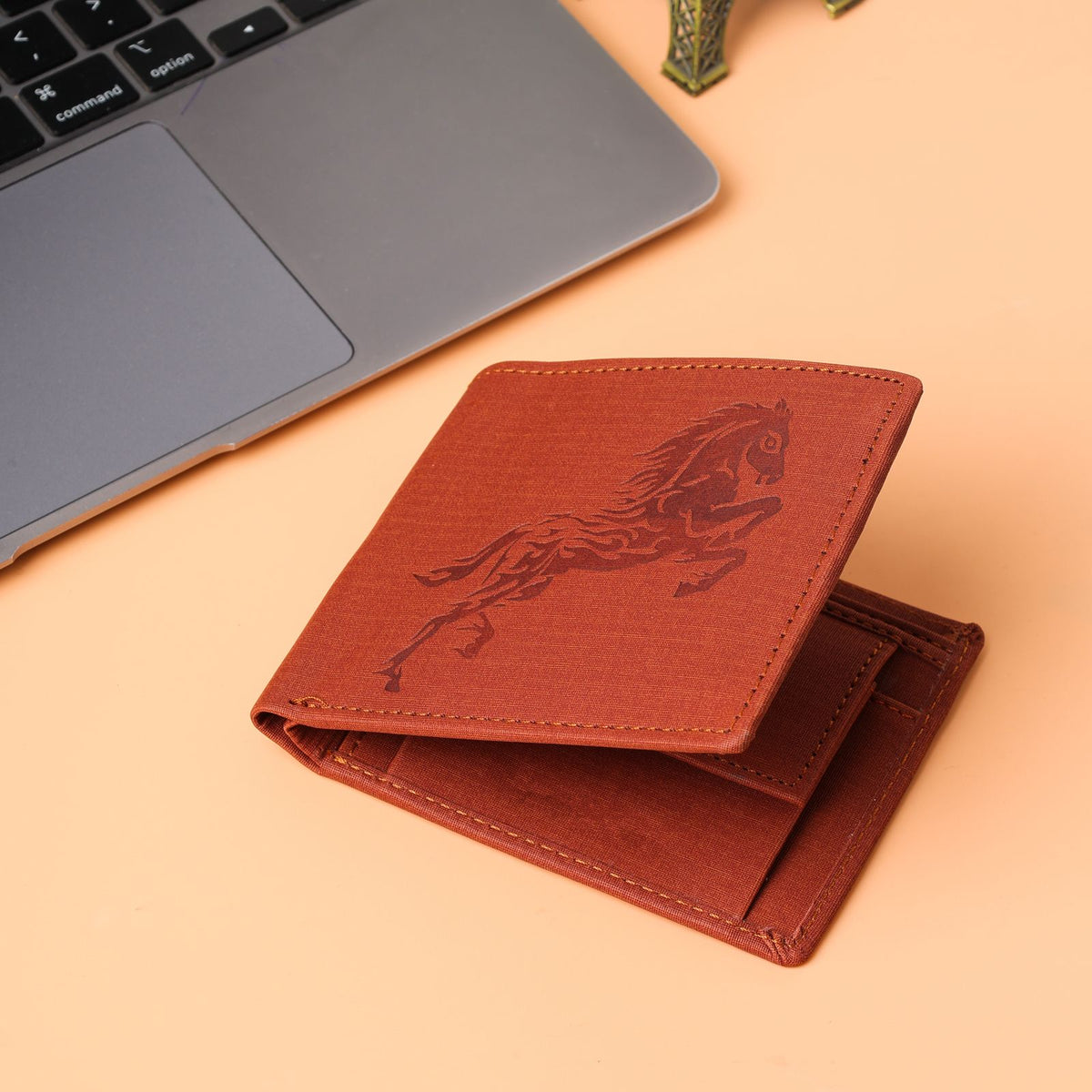 Engraved Leather Wallet – photo 3