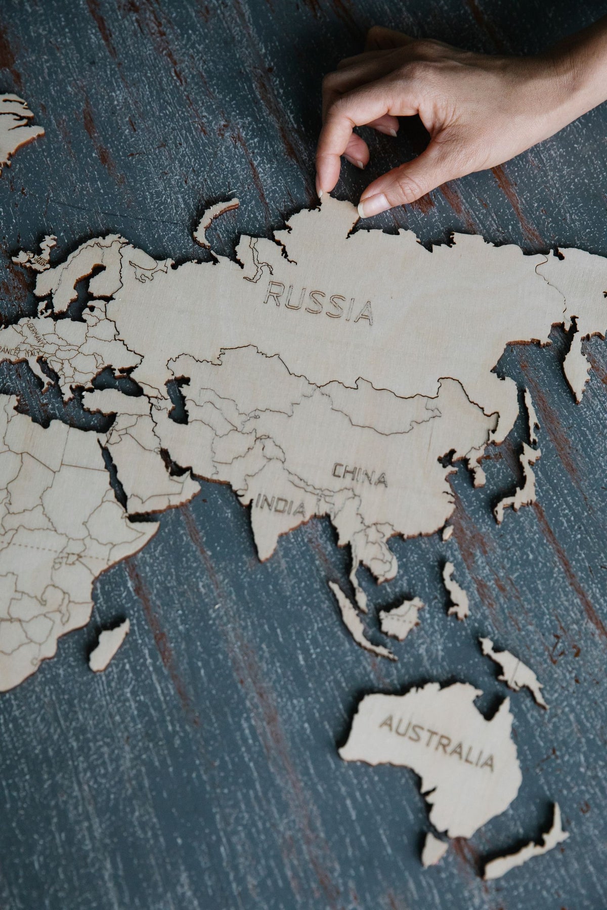Laser-Cut Wooden World Map – photo 3